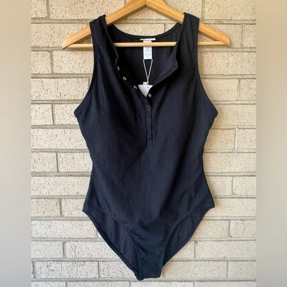 Andie The Malibu - Black Henley One-Piece Swimsuit Size Large - Picture 2 of 7